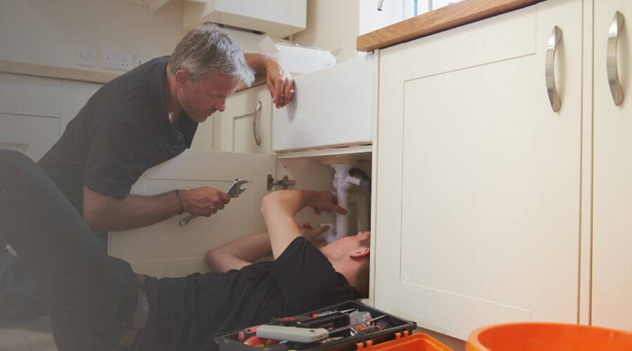 Professional emergency plumbing in Breeding, KY